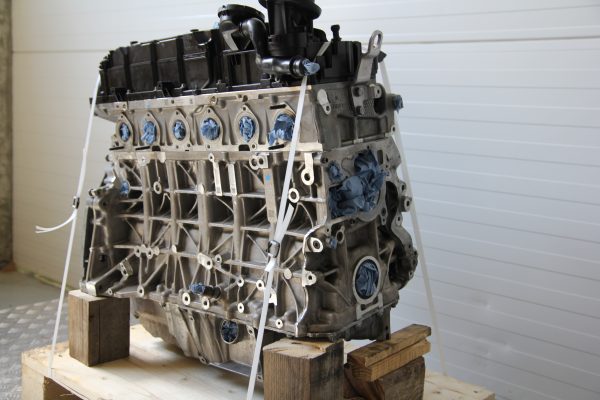 BMW 335d Engine N57D30B
